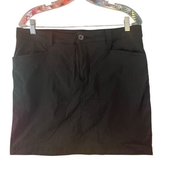 Eddie Bauer Travex Black Hiking Outdoor Sporty Skort Size 12 - Picture 1 of 7